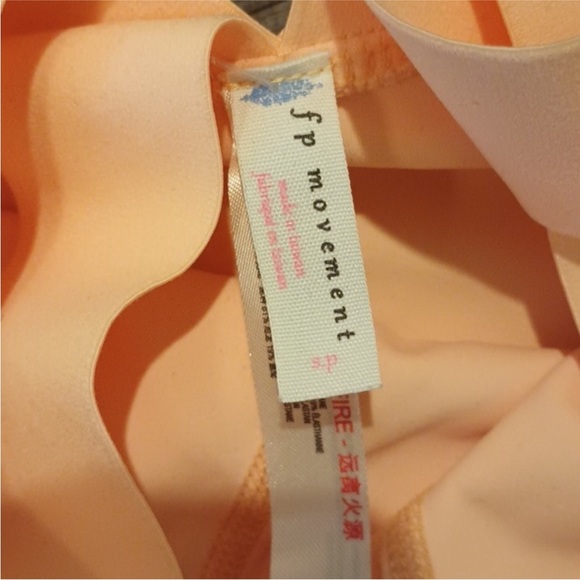 Free People Movement Pale Orange Strappy Open
Back Fitted Skinny Jumpsuit A33 - Picture 10 of 12